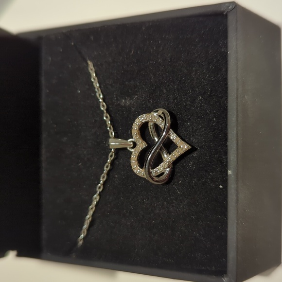 SS diamond heart pendant - Picture 3 of 4